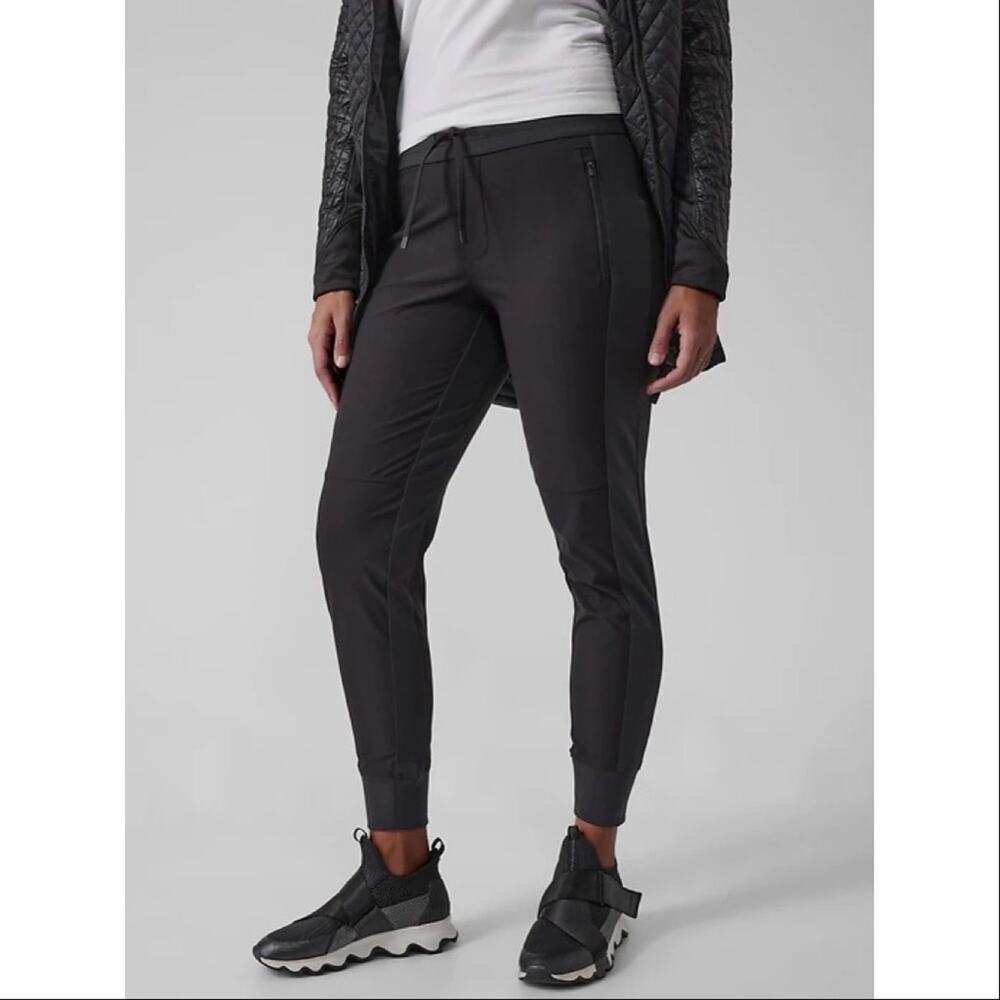 Athleta | Women’s Black Headlands Hybrid Trek Jogger Pant Stretch Legging Sweat
